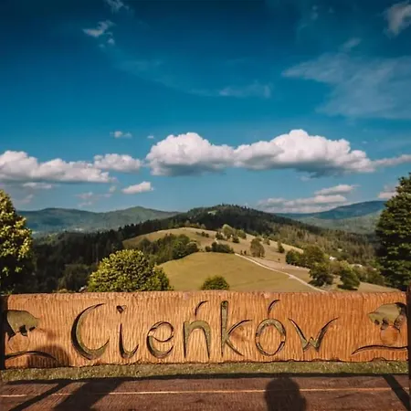 Na Cienkowie Casa de Férias *